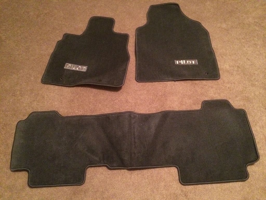 OEM carpet floor mats 2006 Pilot Honda Pilot Honda Pilot Forums